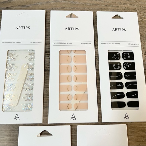 NWT Artips Premium Gel Nail Strips - Picture 2 of 3